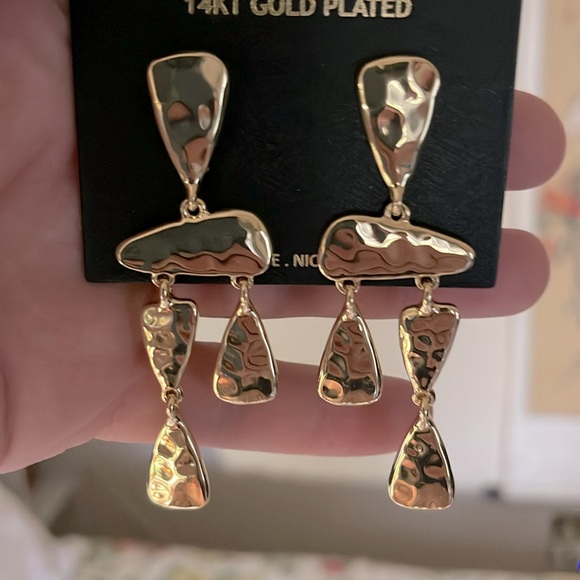 House Of Harlow 1960, 14KT gold plated earrings. New - Picture 2 of 5